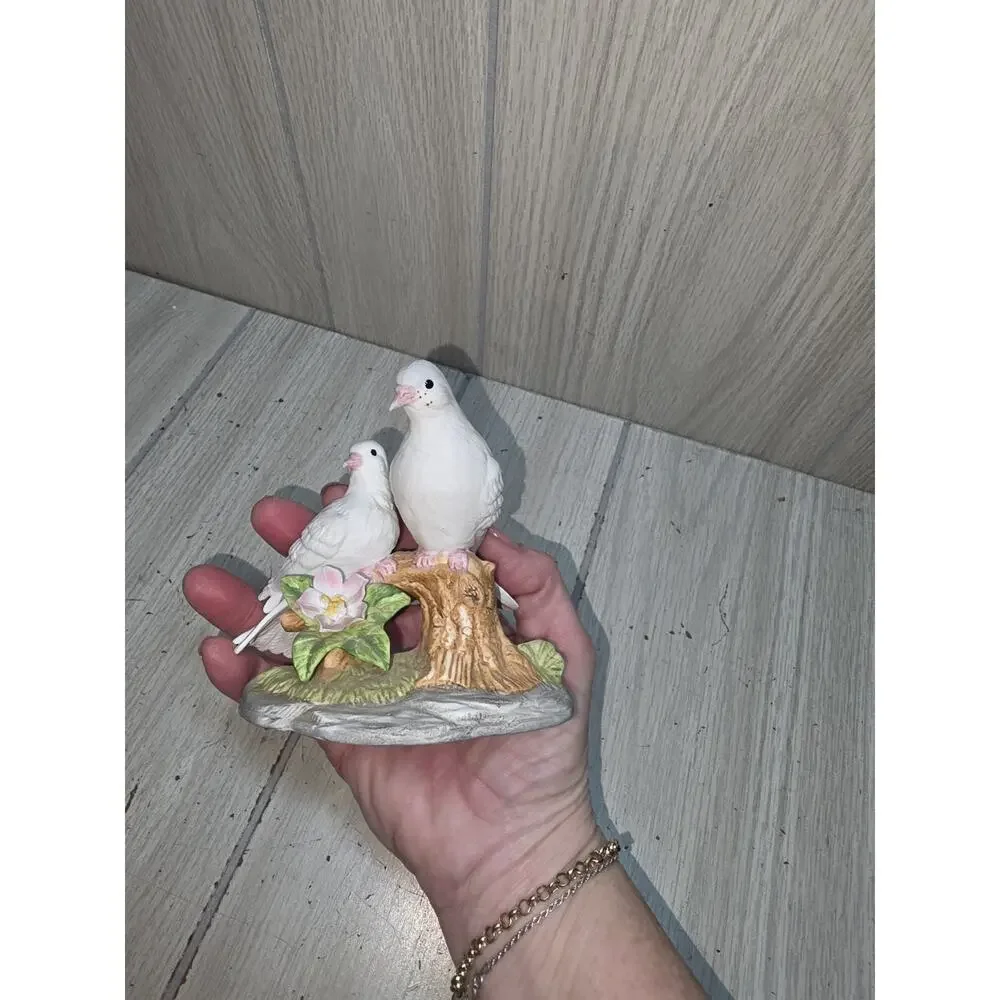 Vtg Hand Painted Love Doves Bisque Porcelain Figurine Two Birds Tree Branch